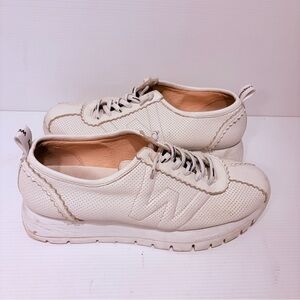 WONDERS Wild Off Sneakers for women Platforms White Leather - Size 9/9.5 (40 EU)